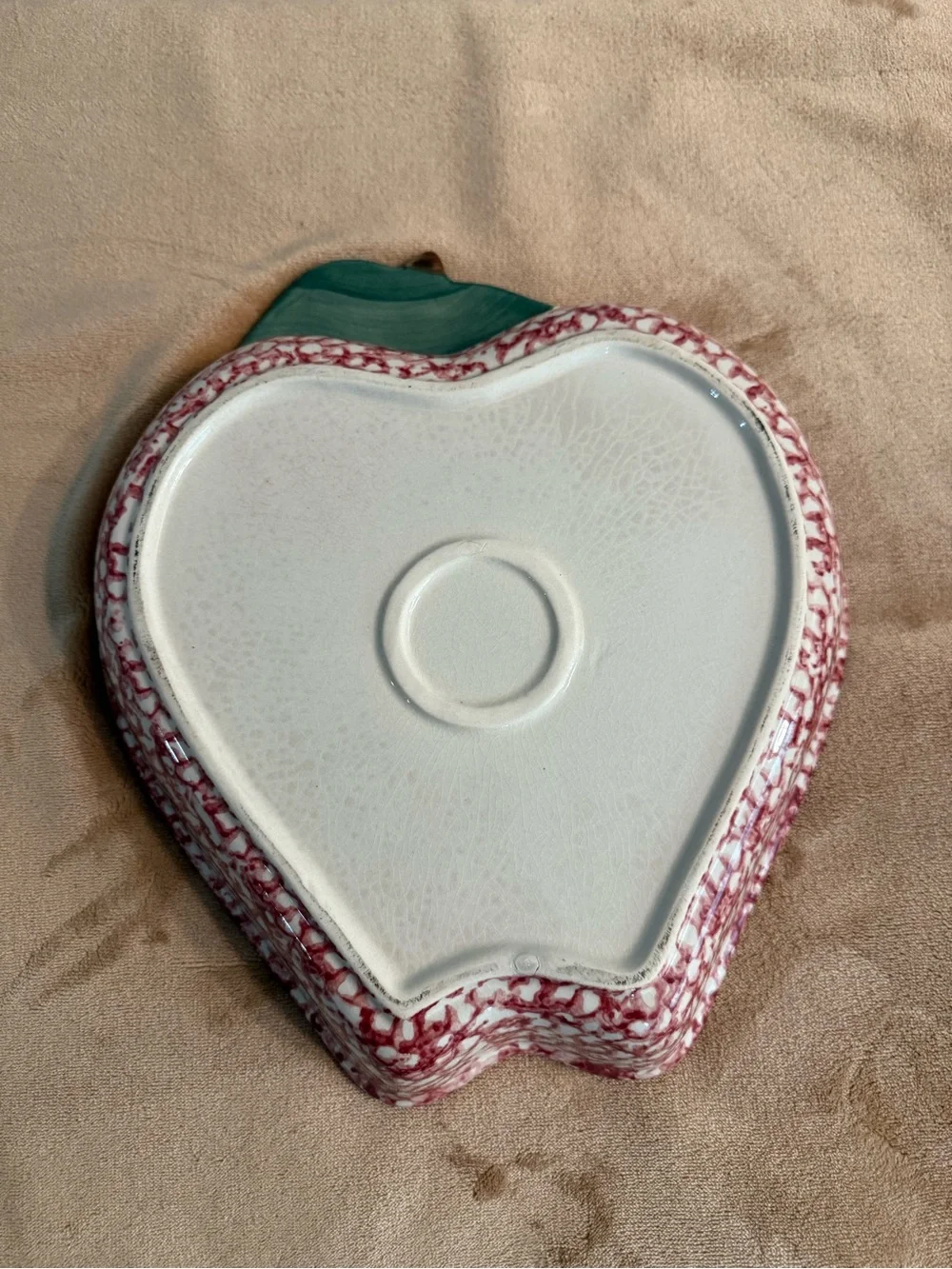 Apple-Shaped Ceramic Serving Dish with Green Leaf Accent